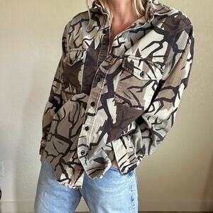 Vintage Predator Camo Hunting Shirt